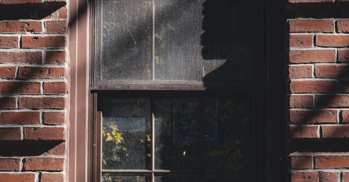 Choosing the Right Thickness for Office Partition Glass