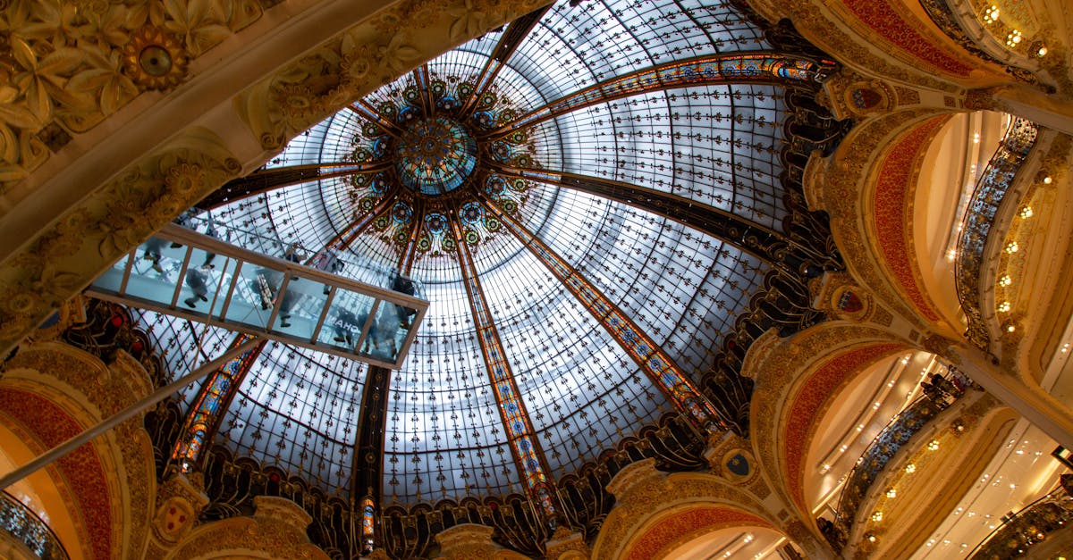 Steps to Assessing Your Needs for Temporary Glass in Emergencies